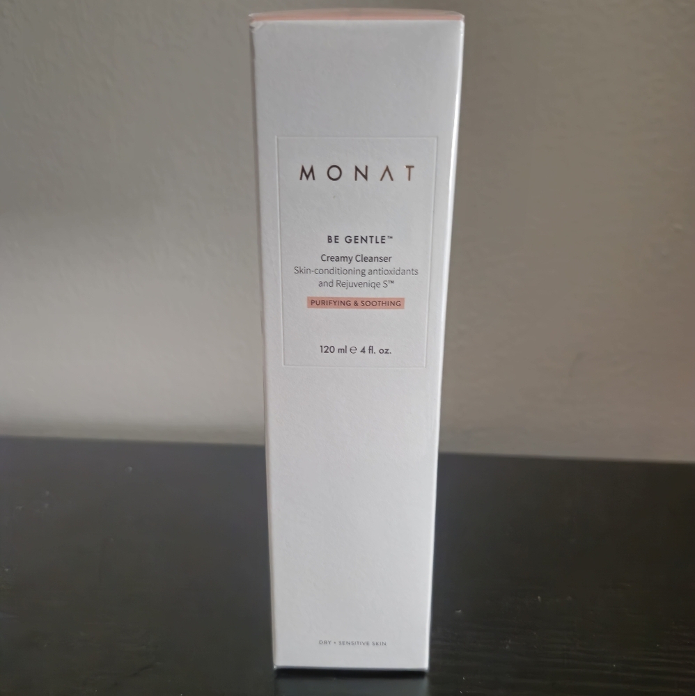 Monat Be Gentle Creamy Cleanser